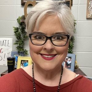 Meet your Posher, Rebecca